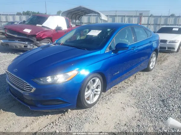 3FA6P0UU3JR141817 2018 FORD FUSION - Image 2
