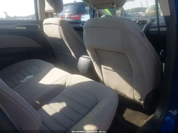 3FA6P0UU3JR141817 2018 FORD FUSION - Image 8