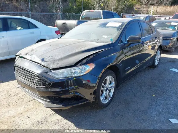 3FA6P0UU3JR141932 2018 FORD FUSION - Image 2