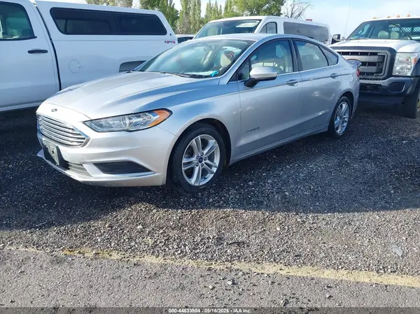 3FA6P0UU3JR198387 2018 FORD FUSION - Image 2