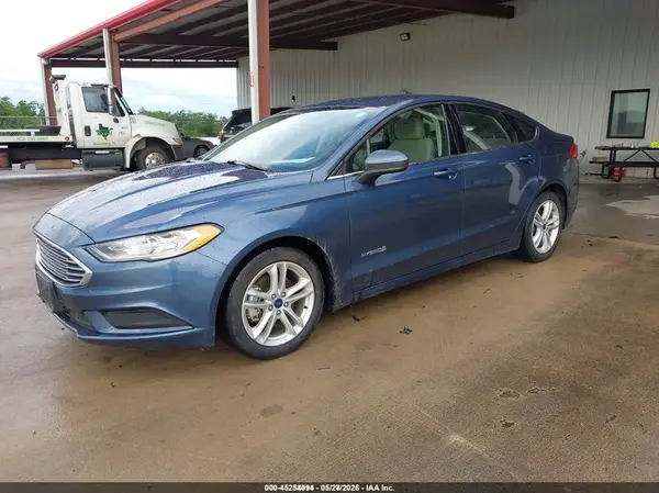 3FA6P0UU3JR209470 2018 FORD FUSION - Image 2