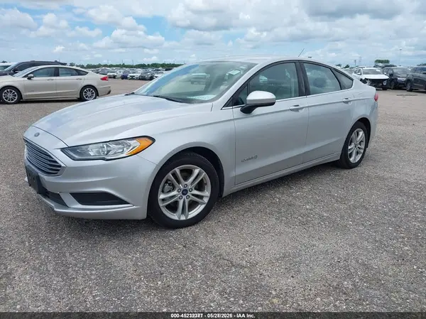 3FA6P0UU3JR261648 2018 FORD FUSION - Image 2