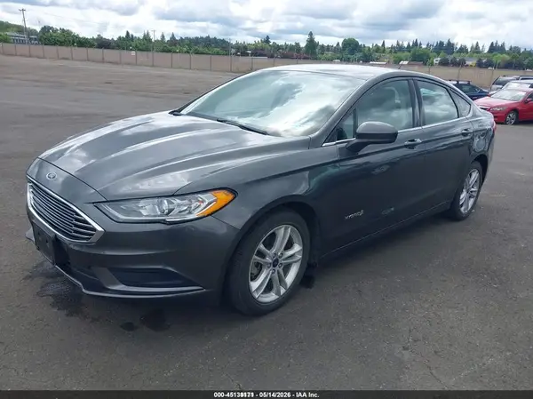 3FA6P0UU3JR278904 2018 FORD FUSION - Image 2