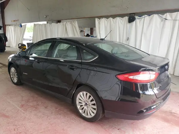 3FA6P0UU4GR405720 2016 FORD FUSION - Image 2