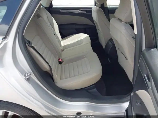 3FA6P0UU4JR122256 2018 FORD FUSION - Image 8