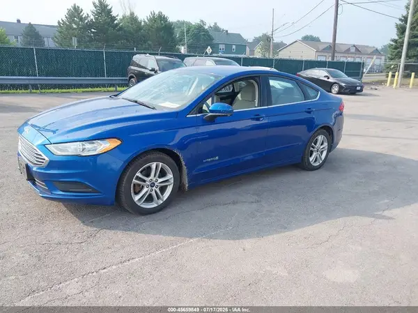 3FA6P0UU4JR122306 2018 FORD FUSION - Image 2