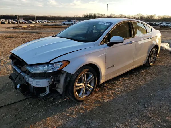 3FA6P0UU4JR122581 2018 FORD FUSION - Image 1