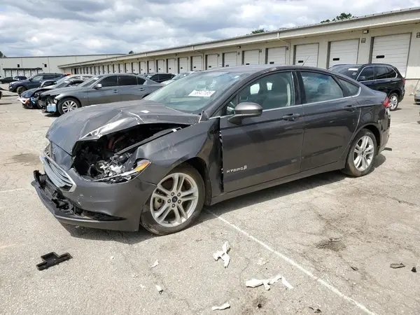 3FA6P0UU4JR142183 2018 FORD FUSION - Image 1