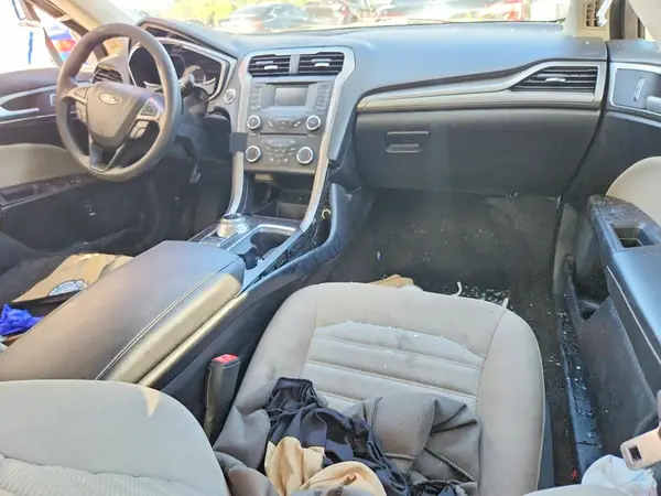 3FA6P0UU4JR157007 2018 FORD FUSION - Image 8