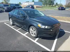 3FA6P0UU4JR235964 2018 FORD FUSION