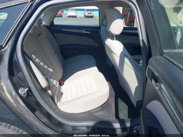 3FA6P0UU4JR235964 2018 FORD FUSION - Image 8