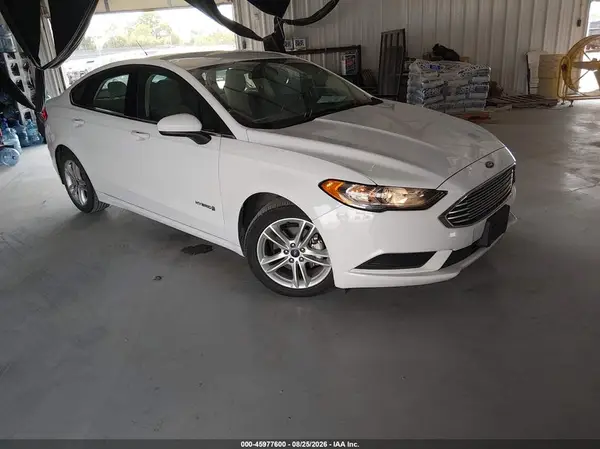 3FA6P0UU4JR254448 2018 FORD FUSION - Image 1