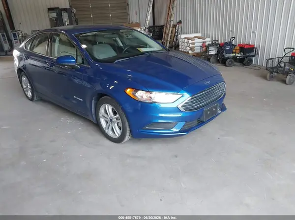 3FA6P0UU4JR254630 2018 FORD FUSION - Image 1