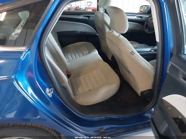 3FA6P0UU4JR254630 2018 FORD FUSION - Image 8