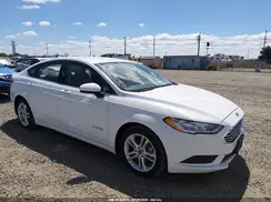 3FA6P0UU4JR271475 2018 FORD FUSION