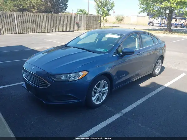 3FA6P0UU4JR278863 2018 FORD FUSION - Image 2