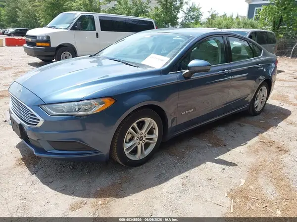 3FA6P0UU4JR278961 2018 FORD FUSION - Image 2