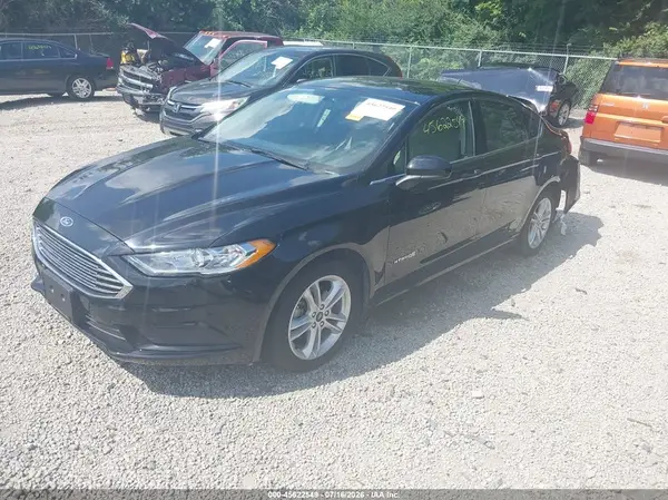 3FA6P0UU4JR279009 2018 FORD FUSION - Image 2