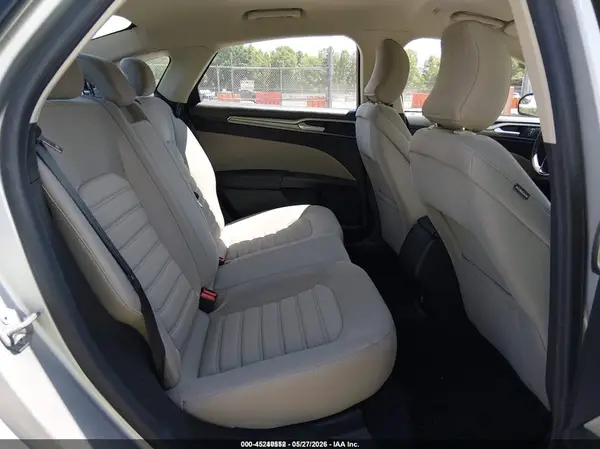 3FA6P0UU4JR281939 2018 FORD FUSION - Image 8