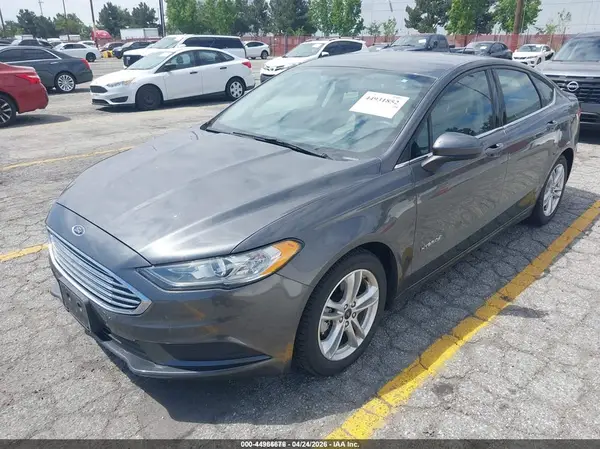 3FA6P0UU4JR282007 2018 FORD FUSION - Image 2