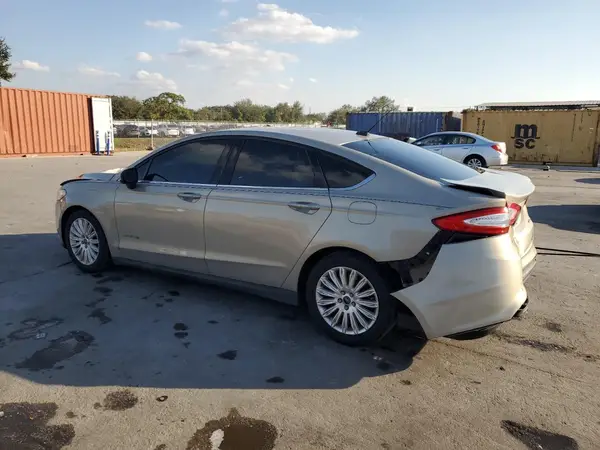 3FA6P0UU5GR203680 2016 FORD FUSION - Image 2