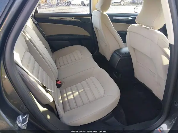 3FA6P0UU5HR151615 2017 FORD FUSION - Image 8