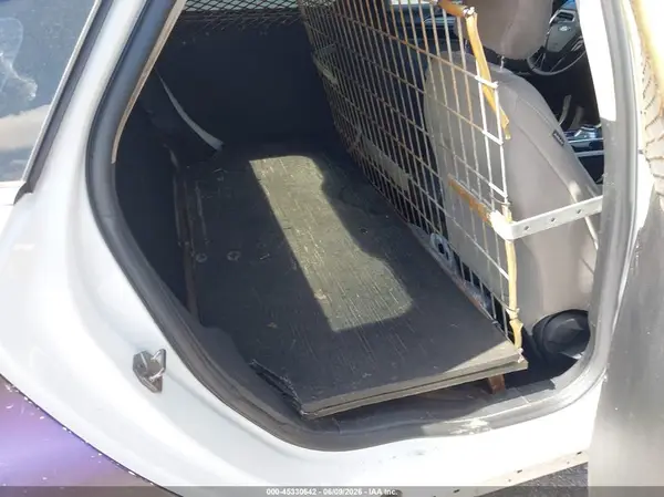3FA6P0UU5HR221128 2017 FORD FUSION - Image 8