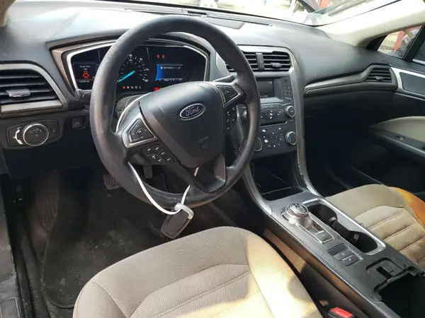 3FA6P0UU5HR244764 2017 FORD FUSION - Image 8