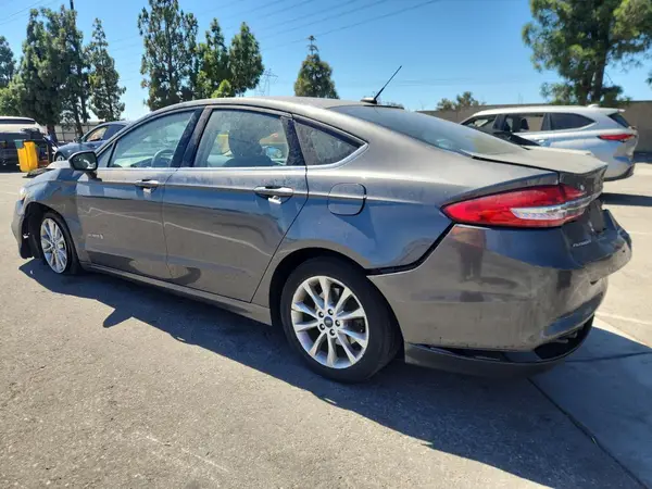 3FA6P0UU5HR256414 2017 FORD FUSION - Image 2