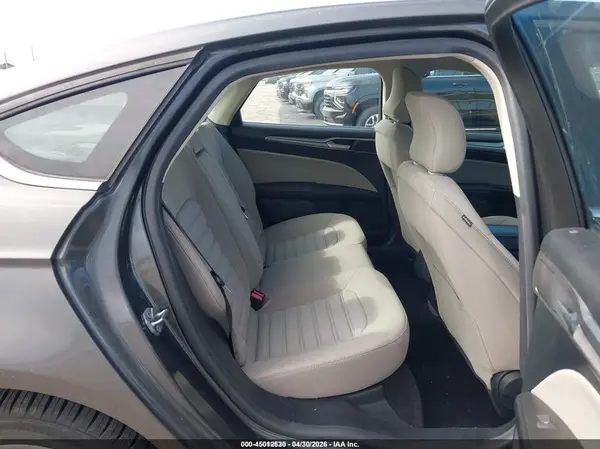 3FA6P0UU5JR100346 2018 FORD FUSION - Image 8