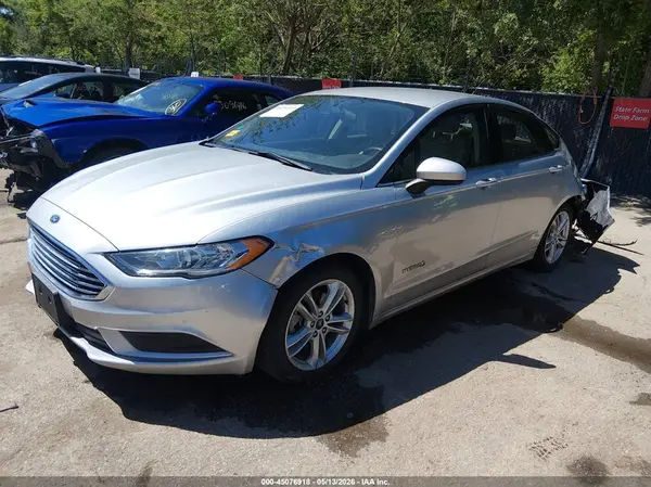 3FA6P0UU5JR100699 2018 FORD FUSION - Image 2