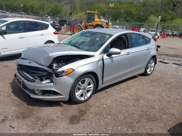 3FA6P0UU5JR122251 2018 FORD FUSION - Image 2