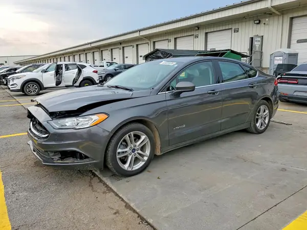 3FA6P0UU5JR122301 2018 FORD FUSION - Image 1