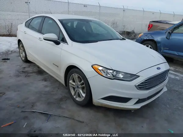 3FA6P0UU5JR130009 2018 FORD FUSION - Image 1