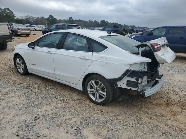 3FA6P0UU5JR142208 2018 FORD FUSION - Image 2