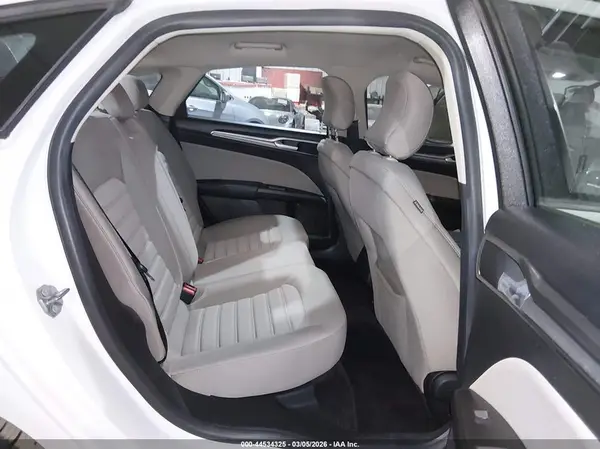 3FA6P0UU5JR254331 2018 FORD FUSION - Image 8