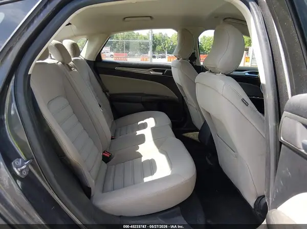 3FA6P0UU5JR254488 2018 FORD FUSION - Image 8