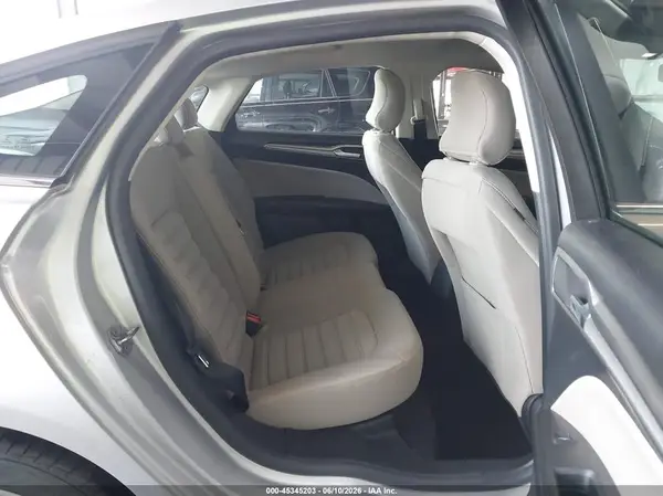 3FA6P0UU5JR271386 2018 FORD FUSION - Image 8