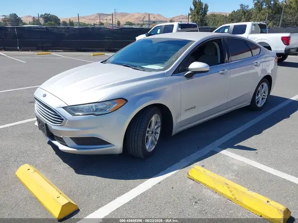 3FA6P0UU5JR271579 2018 FORD FUSION - Image 2