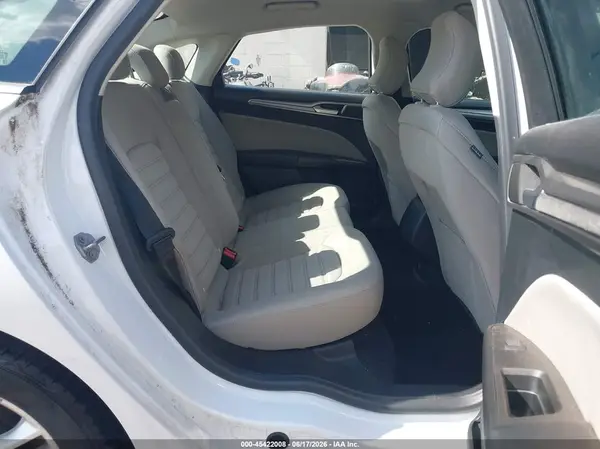 3FA6P0UU5JR281982 2018 FORD FUSION - Image 8