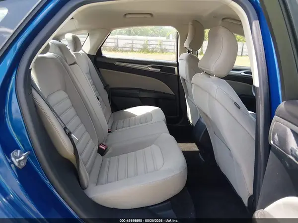 3FA6P0UU5JR282047 2018 FORD FUSION - Image 8