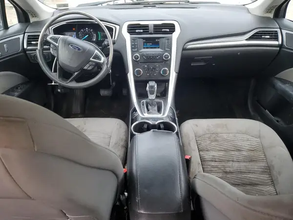 3FA6P0UU6GR250832 2016 FORD FUSION - Image 8