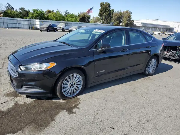 3FA6P0UU6GR388726 2016 FORD FUSION - Image 1
