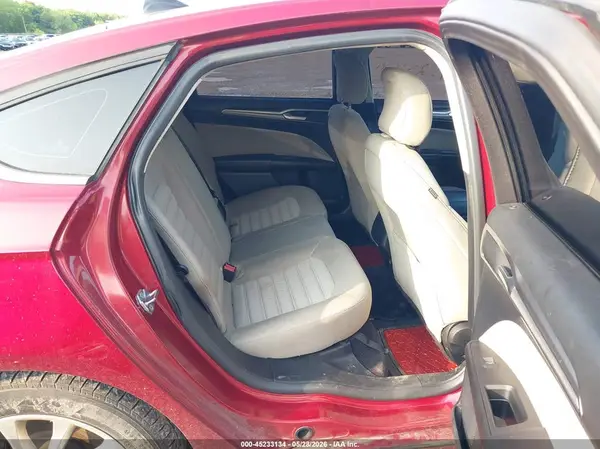 3FA6P0UU6HR309055 2017 FORD FUSION - Image 8