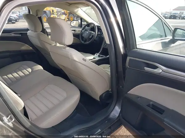 3FA6P0UU6HR360796 2017 FORD FUSION - Image 8