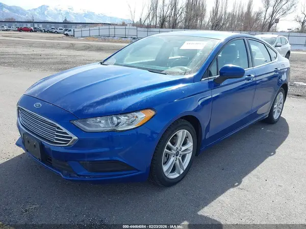 3FA6P0UU6JR100825 2018 FORD FUSION - Image 2