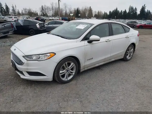 3FA6P0UU6JR122193 2018 FORD FUSION - Image 2
