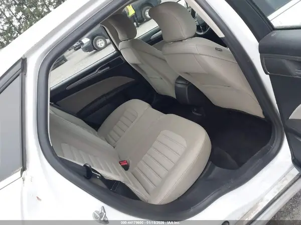 3FA6P0UU6JR122193 2018 FORD FUSION - Image 8