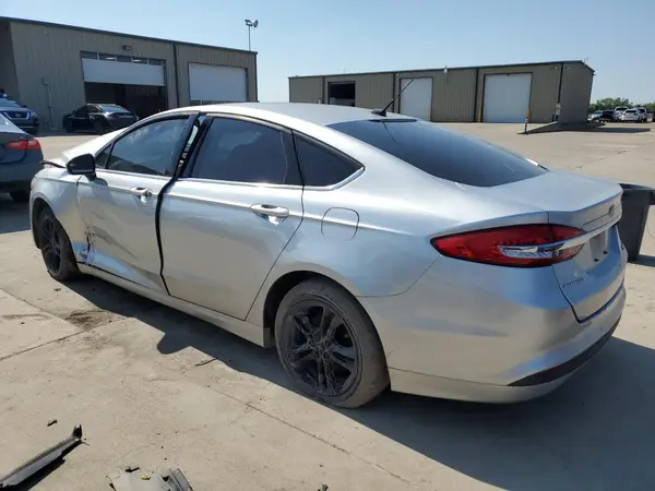 3FA6P0UU6JR126163 2018 FORD FUSION - Image 2