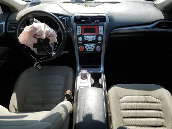 3FA6P0UU6JR126163 2018 FORD FUSION - Image 8
